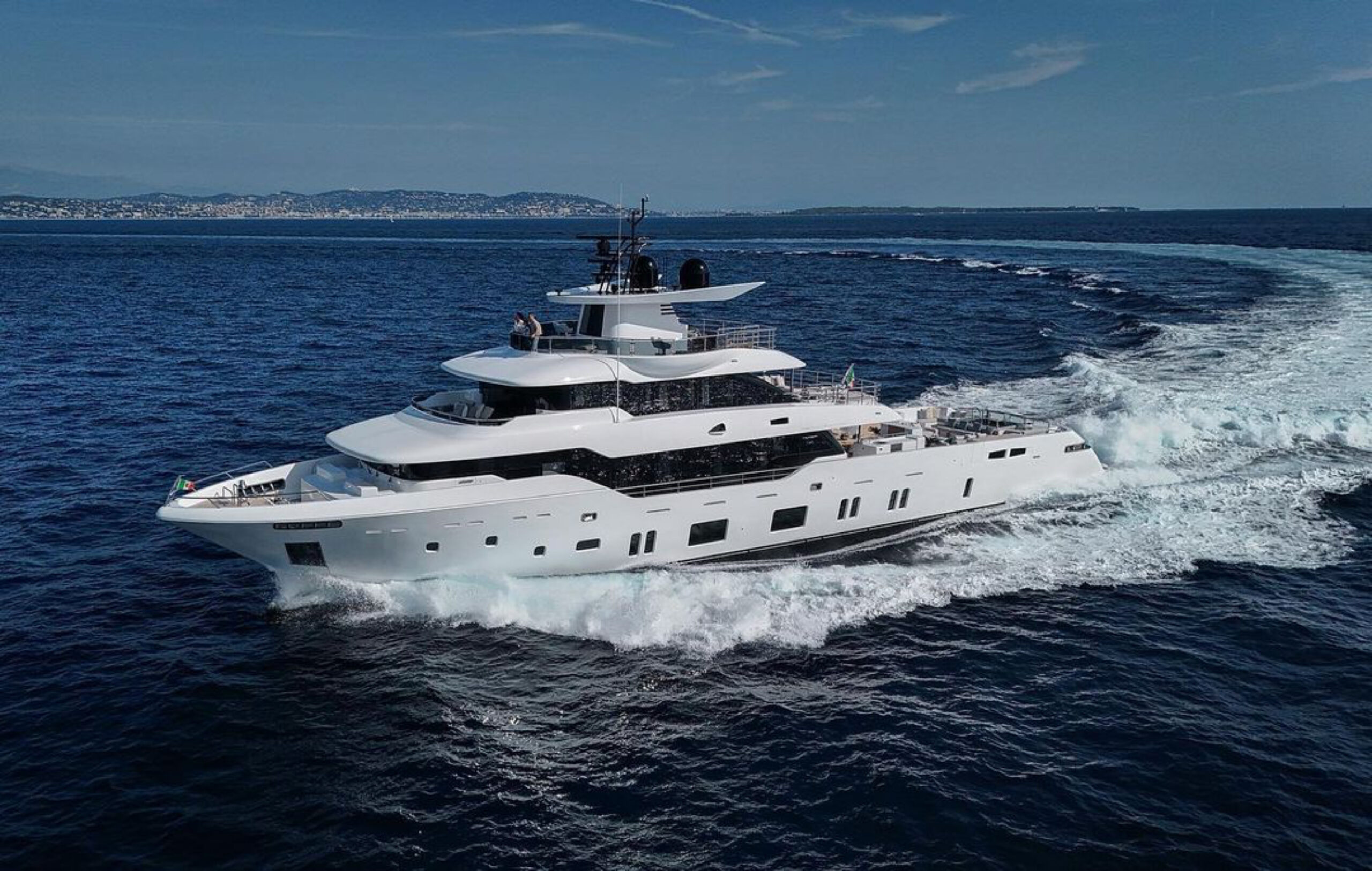 Canados - Crafting Excellence in Luxury Yacht Construction