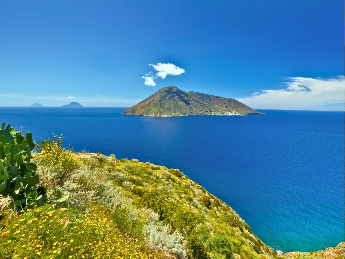 Aeolian Islands Yacht Destination Evidence Yachting 2