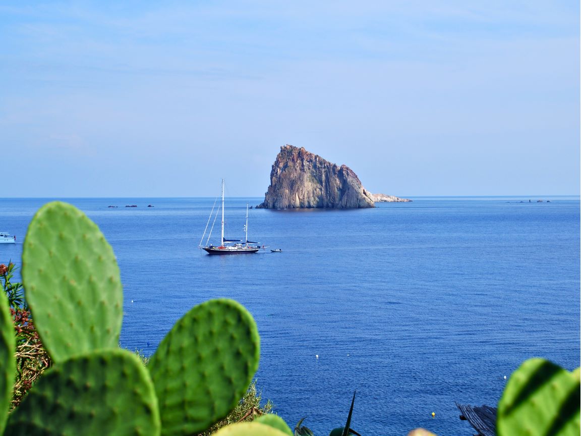 Aeolian Islands Yacht Destination Evidence Yachting 4